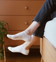 stopki srebne z nitką błyszczacą steven lurex 100