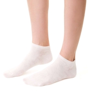 Stopki damskie w ażurowy wzór Steven 114/145 ecru