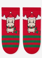 Skarpety świąteczne Marilyn Christmass Moose z motywem łosia w czapce Mikołaja