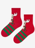 Skarpety świąteczne Marilyn Christmass Moose z motywem łosia w czapce Mikołaja