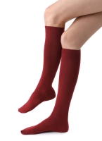 Bordowe-bawełniane-podkolanówki-dziewczęce-damskie-steven-072-162--gładkie.jpg