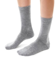 Skarpety damskie z wełny merynosów z frottą w stopie Steven merino 130 kolor szary melanż