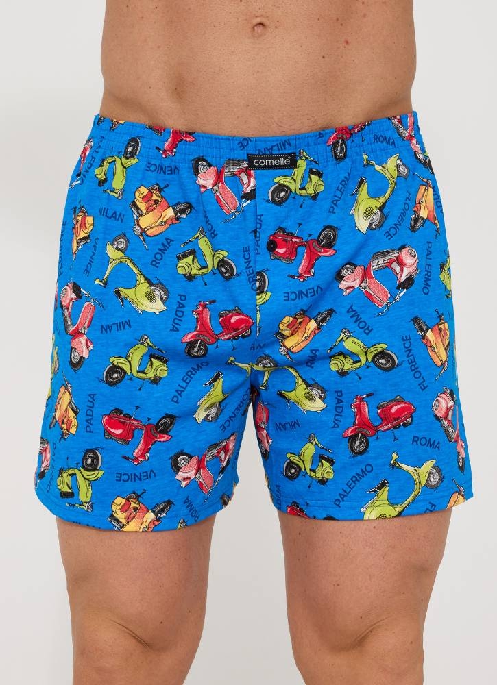 Bokserki męskie Włoskie skutery Cornette 001-185 classic to idealna propozycja dla miłośników podróży i klasycznego stylu.