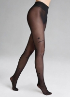Rajstopy Marilyn Allure G009 Odkryj najnowszy model z motywem 'Kiss Me'. Idealny balans między elegancją a rockowym pazurem.
