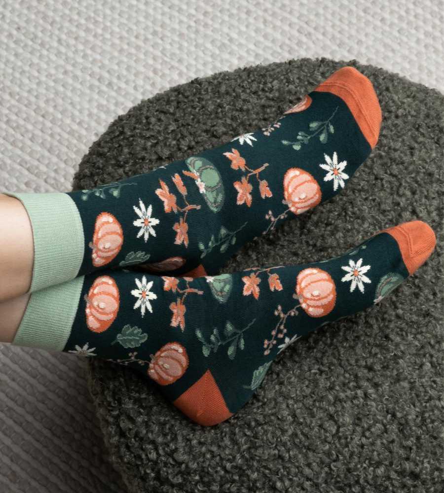 skarpetki-damskie-w-dynie-brazowy-melanz-steven-017-halloween-ipexshop-otwock