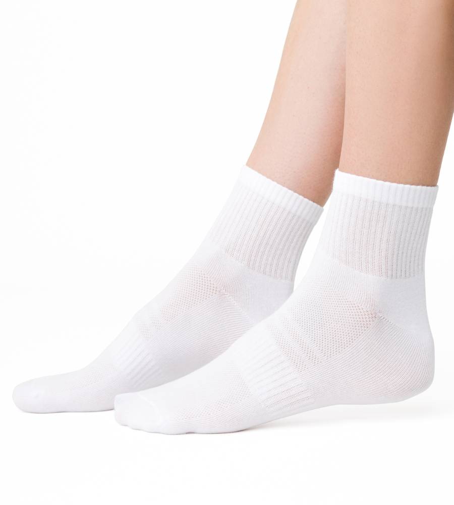 sportowe skarpety damskie białe za kostkę Steven sport 026-205