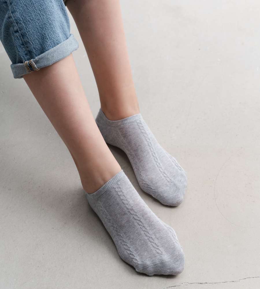 stopki-damskie-azurowe-z-cienkiej bawełny steven 066